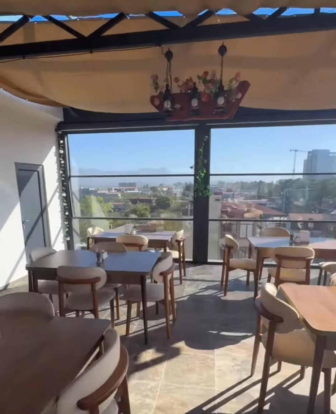 Hotel Majestic Kobuleti Exterior foto